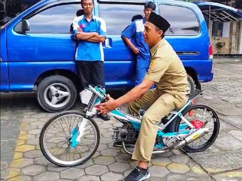 Motor Drag di Sekolah